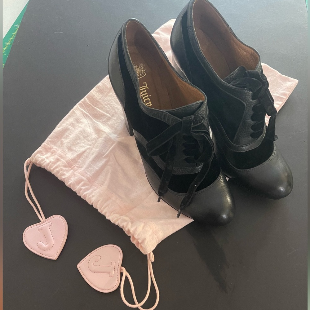 Juicy couture black velvet and leather shoes